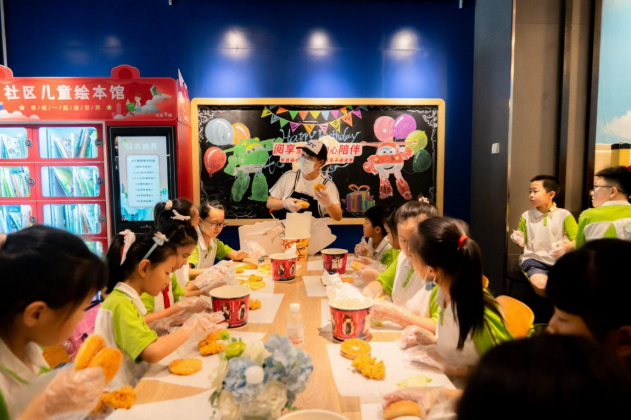 寻找红色足迹探索科学奥秘，2021海信冰箱“读书看海观世界”再启旅程-家电圈官网