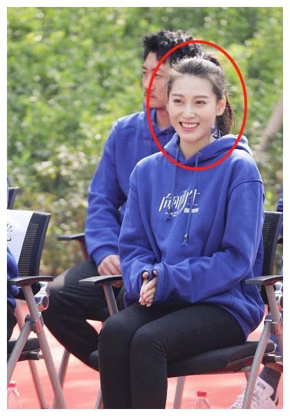 宁丹琳：凭《家有儿女》走红，却屡次惨遭诬蔑，还被酒鬼暴打！__财经头条