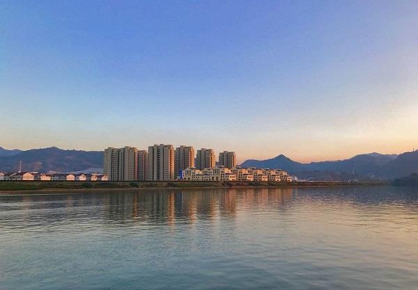 浙江丽水很"牛"的城区,总人口48万,号称丽水"第一区"