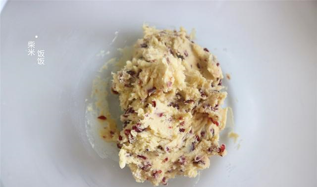 在家做蔓越莓饼干,有这5种食材就够了,学会再也不想买着吃了休闲区蓝鸢梦想 - Www.slyday.coM 在家做蔓越莓饼干,有这5种食材就够了,学会再也不想买着吃了休闲区蓝鸢梦想 - Www.slyday.coM