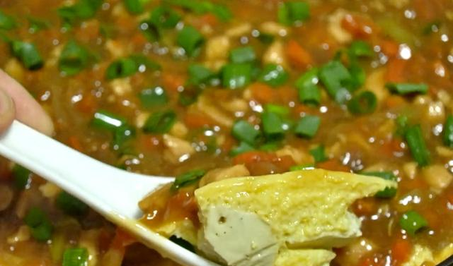 今天才知道，这样蒸鸡蛋羹，嫩滑又多汁，我家隔三差五吃一次休闲区蓝鸢梦想 - Www.slyday.coM