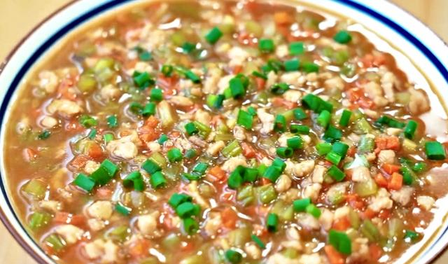 今天才知道，这样蒸鸡蛋羹，嫩滑又多汁，我家隔三差五吃一次休闲区蓝鸢梦想 - Www.slyday.coM