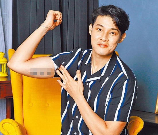 38岁男星已当爸?女儿一岁仍不和女友结婚,称7年感情还需磨合休闲区蓝鸢梦想 - Www.slyday.coM 38岁男星已当爸?女儿一岁仍不和女友结婚,称7年感情还需磨合休闲区蓝鸢梦想 - Www.slyday.coM
