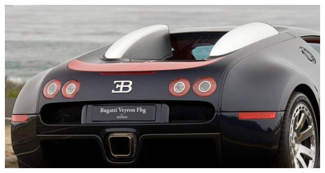 布加迪的车标也是一个大写的b,像兰博基尼之类的跑车,虽然价格比较高