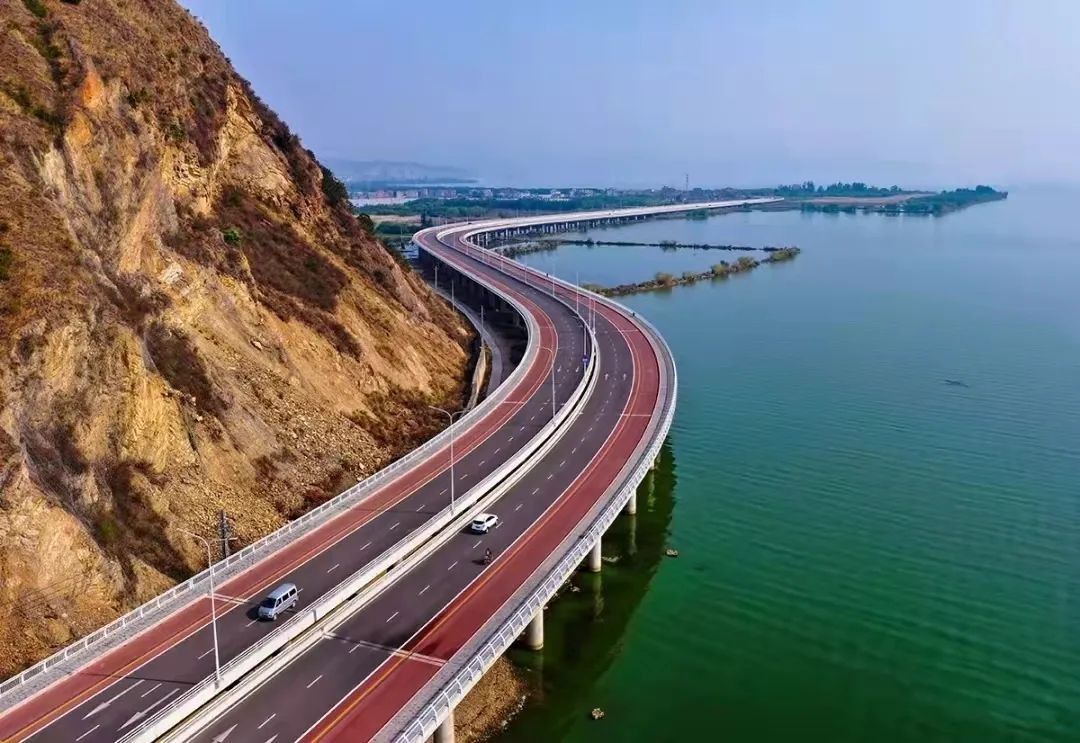 滇池湖畔 最美公路 养成记 滇池 湖南路 公路 新浪新闻