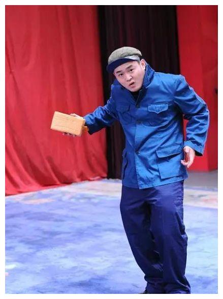 与王金龙离婚后,丫蛋转身嫁给原配师弟,如今她却迎来了第二春