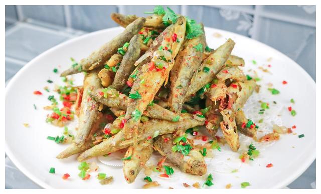 做干炸小白条请记住这一招焦香酥脆无腥味一口一个真过瘾