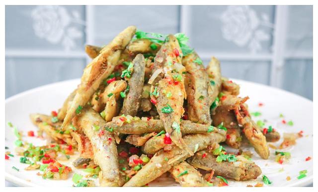 做干炸小白条请记住这一招焦香酥脆无腥味一口一个真过瘾