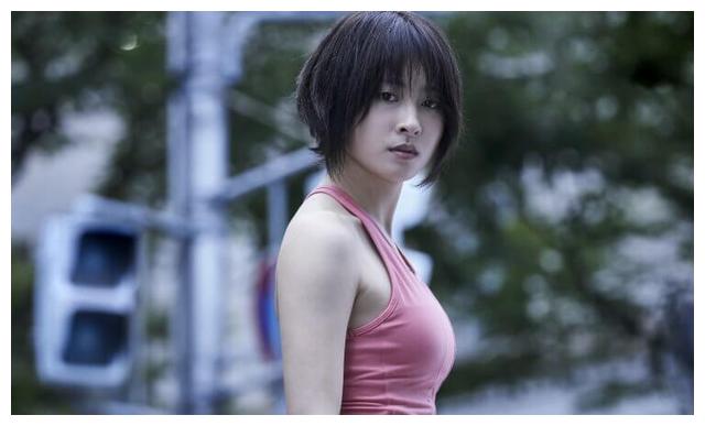 土屋太凤短发参战,《今际之国的闯关者》与宅山崎贤人末日求生