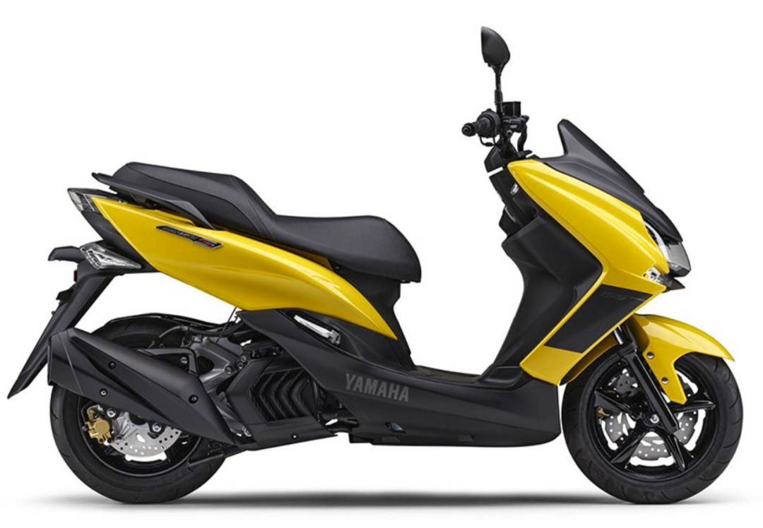 雅马哈发布新款运动踏板s-max155,跟n-max155是同门兄弟