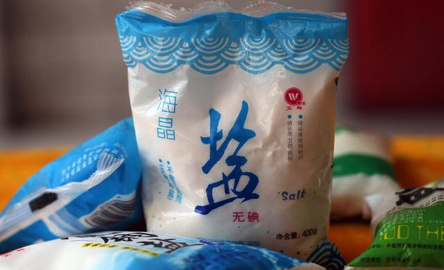 原来保存大蒜一点也不难,不发芽不干瘪,轻松放一冬,随吃随取休闲区蓝鸢梦想 - Www.slyday.coM 原来保存大蒜一点也不难,不发芽不干瘪,轻松放一冬,随吃随取休闲区蓝鸢梦想 - Www.slyday.coM