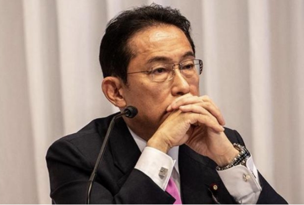 一波未平一波又起,日本发生地震,火山喷发,日首相将被送往医院休闲区蓝鸢梦想 - Www.slyday.coM 一波未平一波又起,日本发生地震,火山喷发,日首相将被送往医院休闲区蓝鸢梦想 - Www.slyday.coM