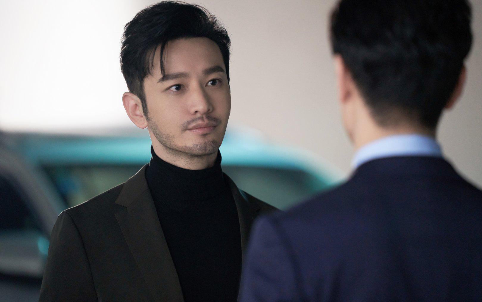 退出浪姐2之后事业繁忙黄晓明工作室晒最新剧照胡须亮眼