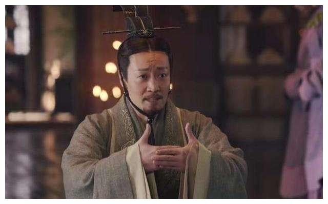 《大秦赋》嬴政的父亲嬴异人一直郁郁不得志,他在安国君二十多个儿子