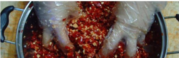 婆婆做的辣椒酱特别香,保证一吃就停不了嘴,因为婆婆放了这三样休闲区蓝鸢梦想 - Www.slyday.coM 婆婆做的辣椒酱特别香,保证一吃就停不了嘴,因为婆婆放了这三样休闲区蓝鸢梦想 - Www.slyday.coM