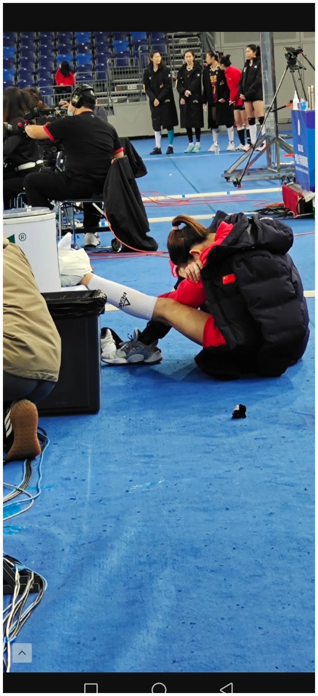 张常宁双脚踩中线为啥都伤不到人?