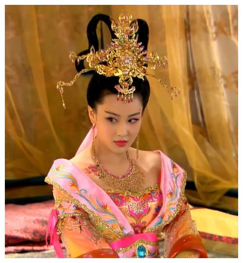 封神榜:苏妲己有多美?其实还有个人比她更美,纣王为她破了戒!