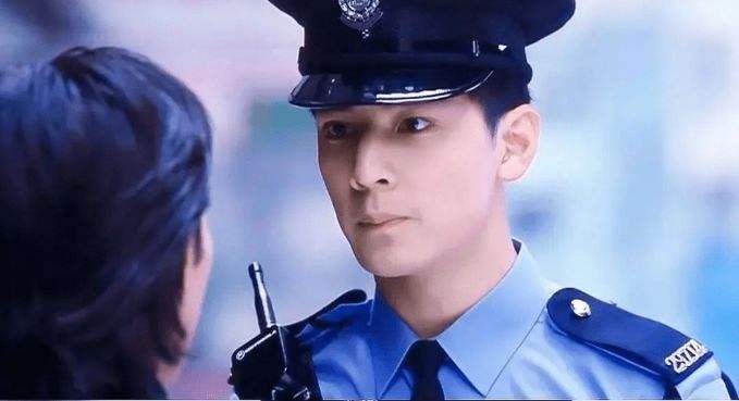 见义勇为的吴彦祖！曾救被骚扰女生遭醉汉砸破头，正义感爆棚休闲区蓝鸢梦想 - Www.slyday.coM