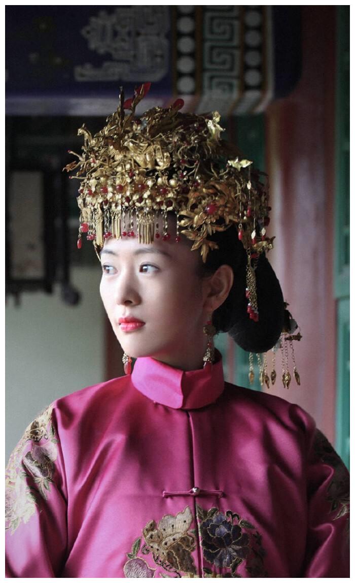 《如懿传》"喜服"大合集:娘娘们居然没有美过丫环,你看好谁?