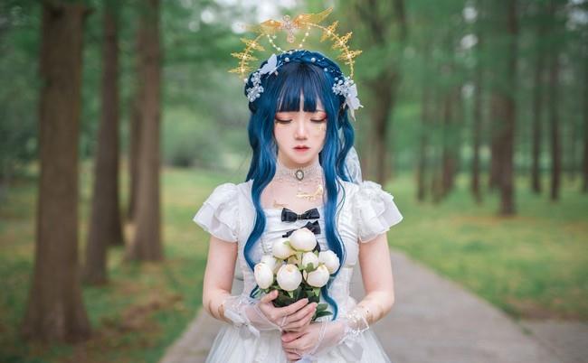 《LOLITA装扮》cosplay正片，水友：要人老命！__财经头条