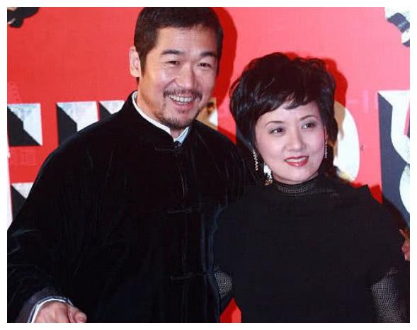 邓婕|张国立|张默_新浪新闻