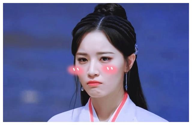 绝代双骄:一起看看铁心兰的那些"迷惑行为",她忽然就不漂亮了