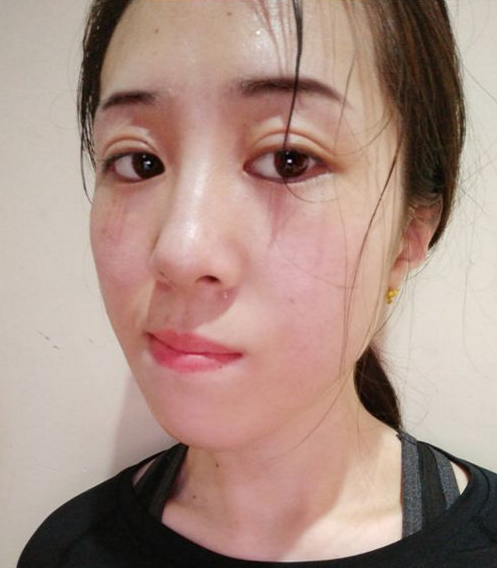 天仓凹,事业中贵人缘比较弱,凡事靠自己努力