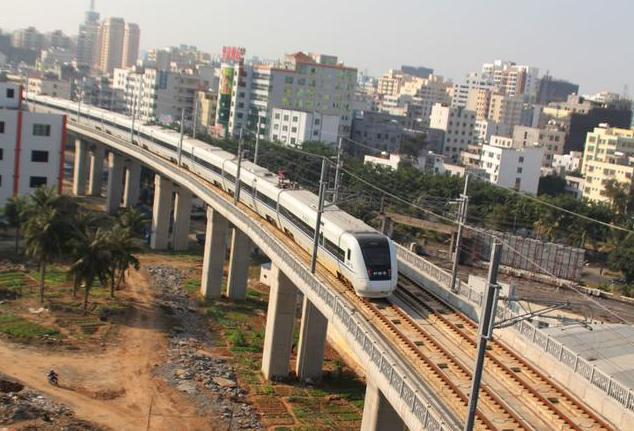 陕西规划修建兰太高铁,全长有870公里,设计时速350公里!
