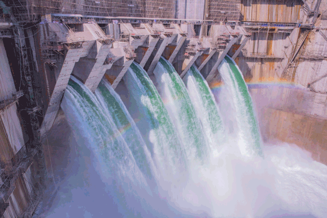 大海那么深,那么跨海大桥的桥墩是怎么打下去的呢?休闲区蓝鸢梦想 - Www.slyday.coM 大海那么深,那么跨海大桥的桥墩是怎么打下去的呢?休闲区蓝鸢梦想 - Www.slyday.coM