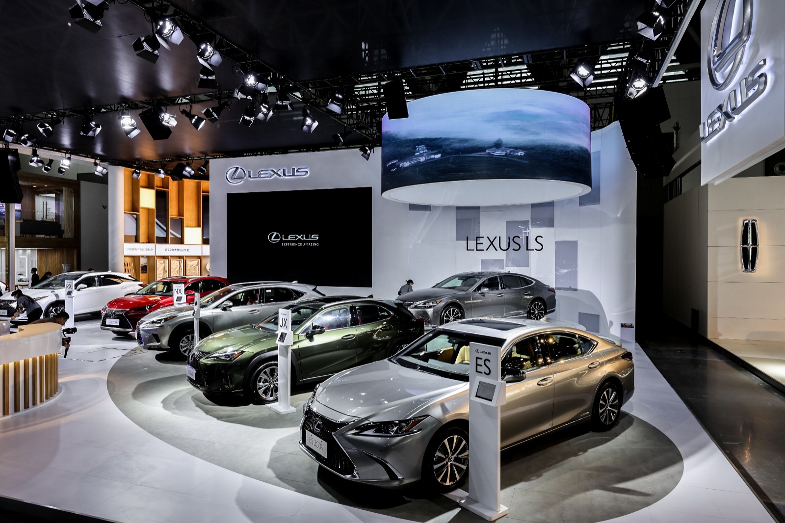 2021第十三届西安五一车展盛大开幕买车就来西安五一车展