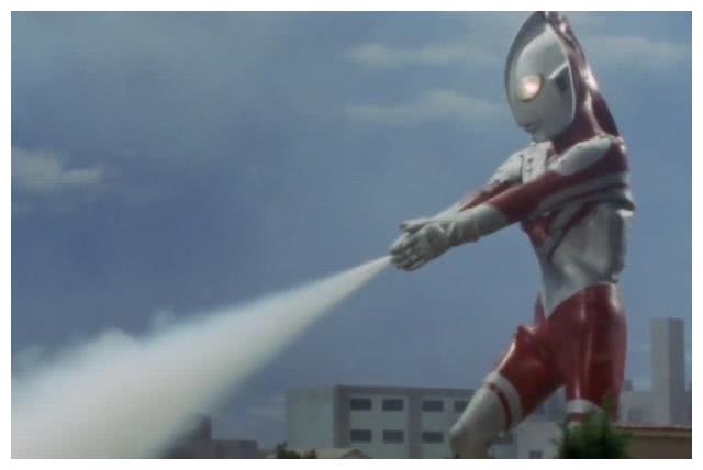 奥特曼最搞笑的穿帮镜头!杰克穿靴子,看完你的童年还好吗?