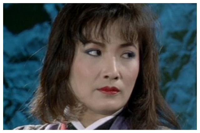 9版"紫衫龙王"黛绮丝颜值对比,谁不愧武林第一美,谁在充数?__财经头条