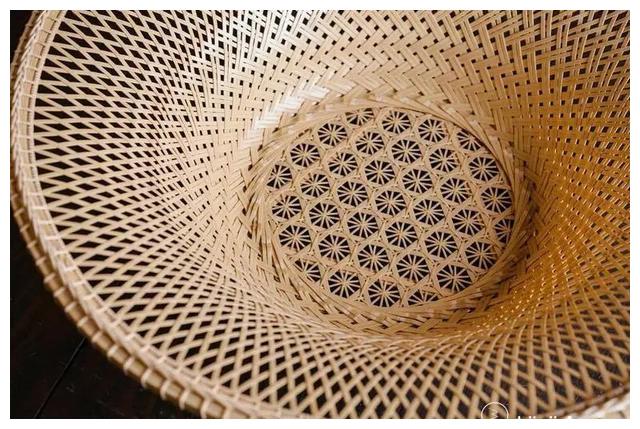 竹子的细工编织优雅的像蕾丝编织diy手工竹编工艺