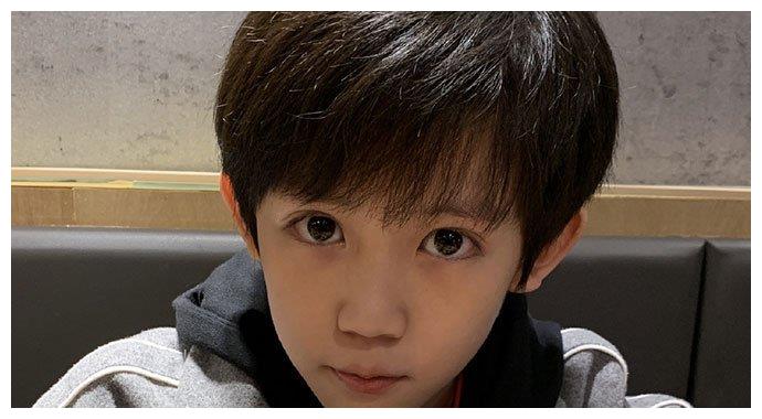 清平乐小梁怀吉谁演的 11岁小演员康嘉泽个人资料作品介绍