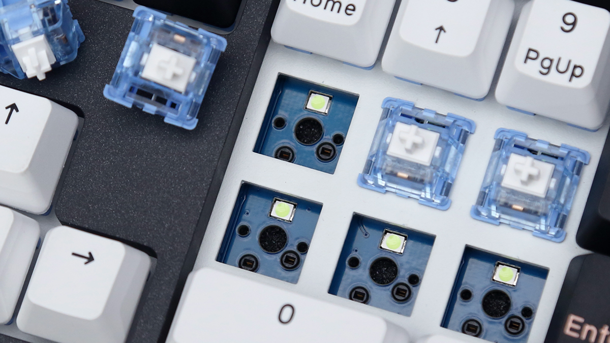 达尔优a104热插拔机械键盘评测:简约风格,百变玩法__财经头条