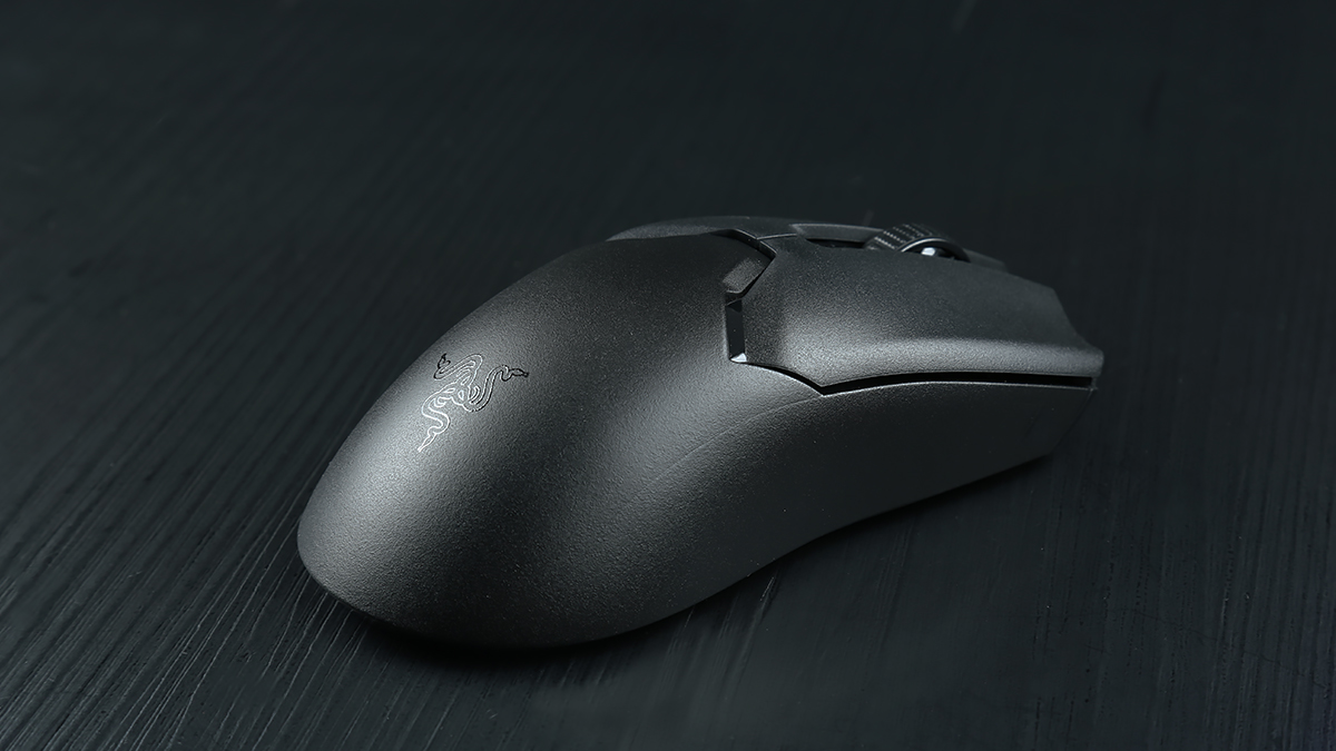 雷蛇毒蝰v2pro轻量化游戏鼠标评测性能巅峰