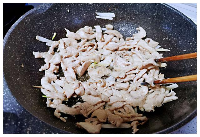 关晓彤晒出减肥食谱,全是妈妈亲自搭配,难怪个高还那么瘦,服气|海盐