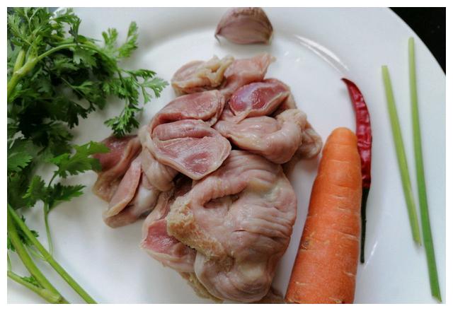 鸡胗还能凉拌着吃?简单好做,还有营养!