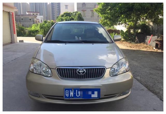 2010年4月丰田花冠1.6自动波舒适版