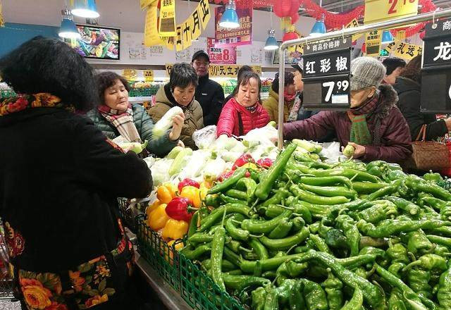 蔬菜价格连涨八周,为什么菜农们却不喜反忧,个个愁眉苦脸呢?休闲区蓝鸢梦想 - Www.slyday.coM 蔬菜价格连涨八周,为什么菜农们却不喜反忧,个个愁眉苦脸呢?休闲区蓝鸢梦想 - Www.slyday.coM