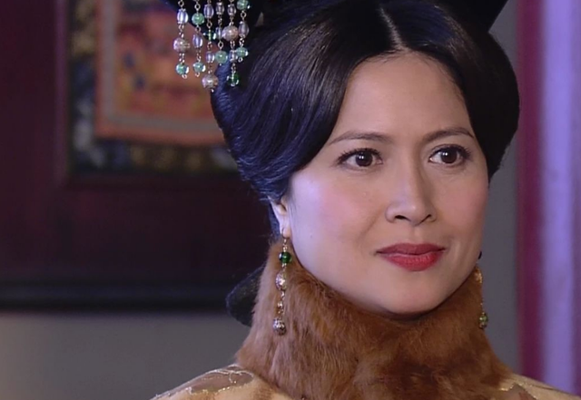 她入宫一个月跃升皇后,没有为大清生一子,离世后慈禧亲自服丧