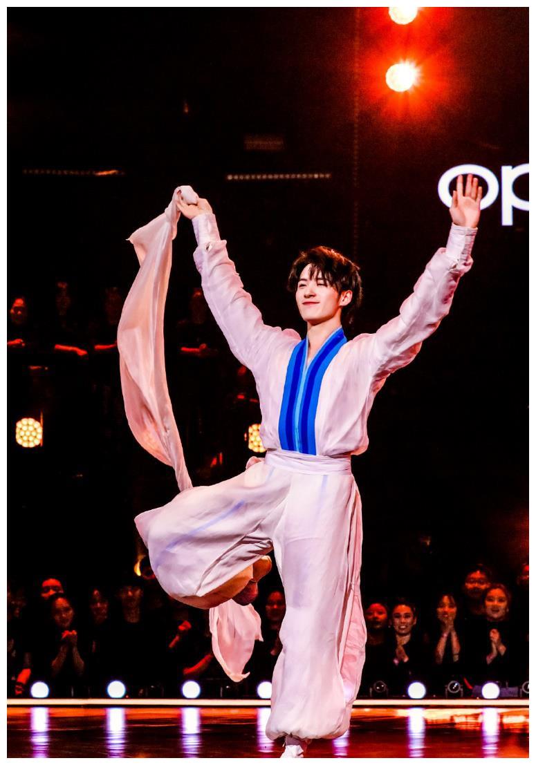 一年过后回归舞蹈风暴第二季的张翰常宏基成长了吗