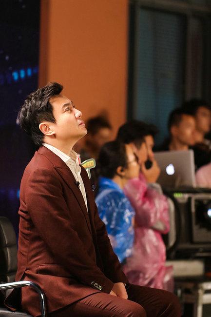 42岁沈腾聚餐被偶遇透露光天化日电影上映时间