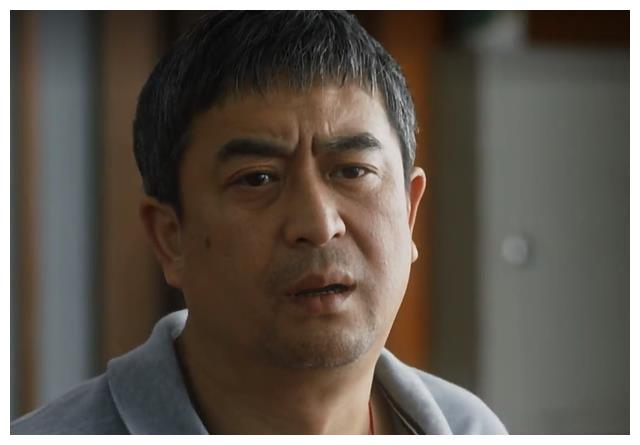 《装台》大结局:大雀儿病逝,菊花赶走周桂荣,顺子最终孤独终老