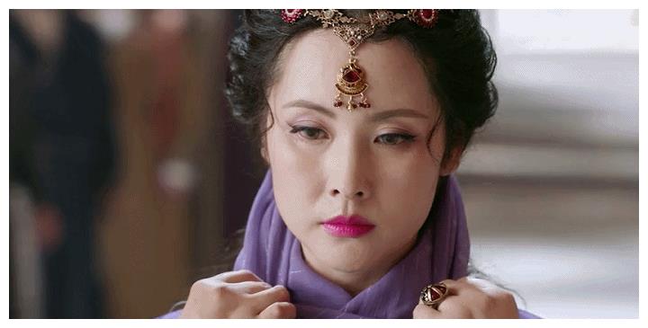 9版"紫衫龙王"黛绮丝颜值对比,谁不愧武林第一美,谁在充数?__财经头条