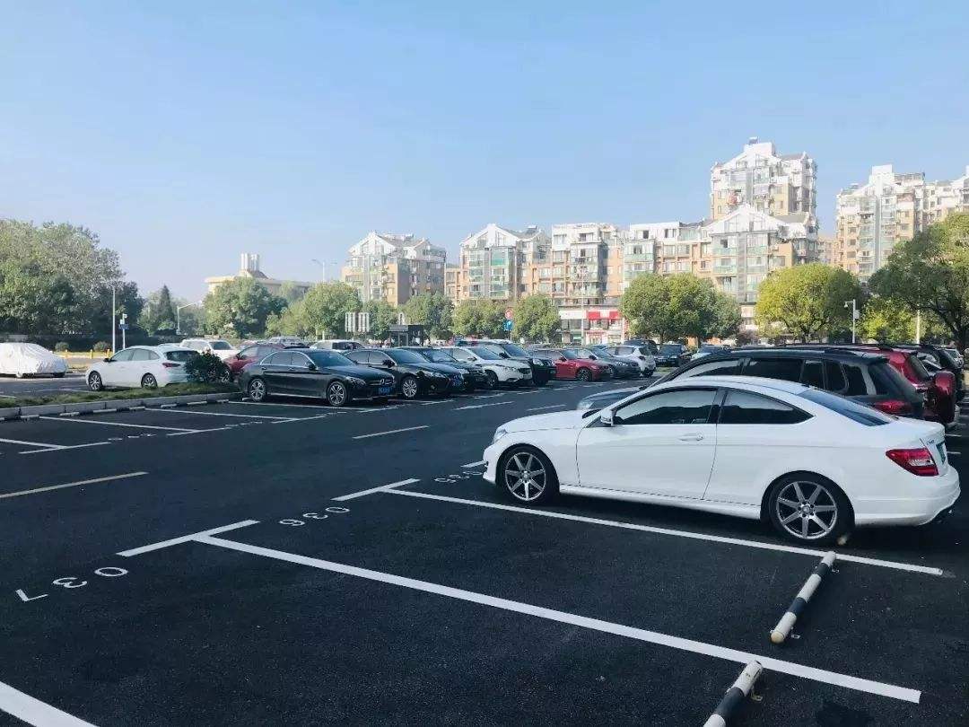 一,武汉天河机场停车收费标准如下