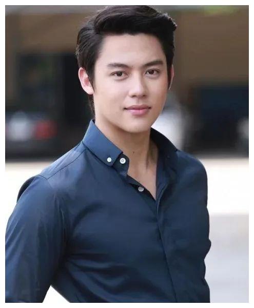 泰国男星排行榜_2021泰国最具人气同志剧男演员排行榜:带你认识当红的泰剧偶像们