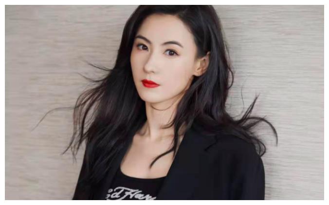 张柏芝定居上海，派保镖和司机接孩子放学休闲区蓝鸢梦想 - Www.slyday.coM