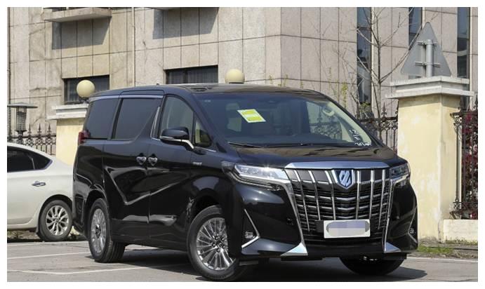 埃尔法可望不可及大众viloran只其三成价格给双倍豪华体验