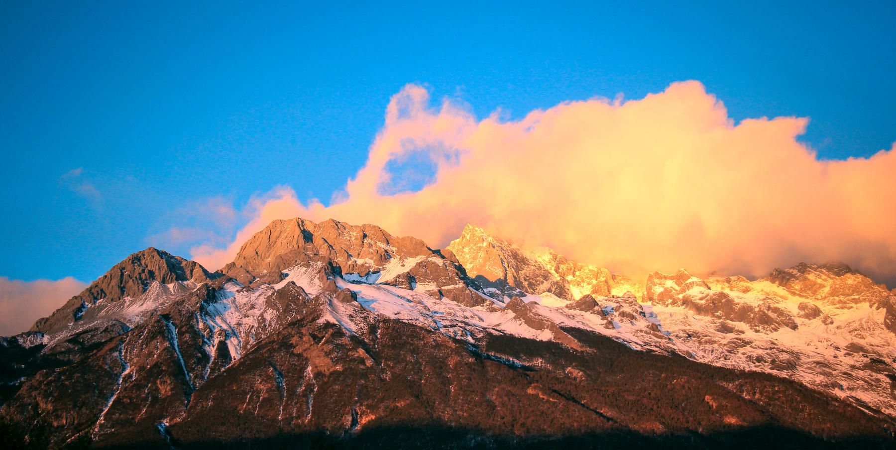 风光摄影:玉龙雪山的阳光